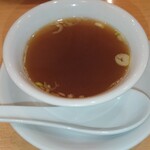 鳳琴樓 - スープは二人前付きました