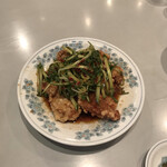 夜来香 - 鶏ニンニク醤油和え