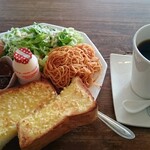 ゆず - 料理写真:満腹モーニングＢセット  アーモンドトースト (コーヒー)