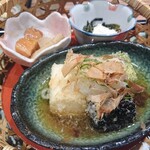 ご飯ととろろ とろ麦 - 