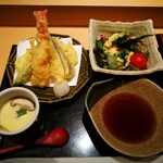 ROBATA 魚一心 - 天麩羅・茶碗蒸し・サラダ