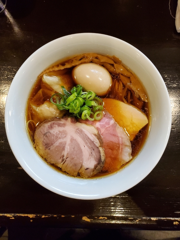 料理写真 3ページ目 : 【移転】らぁ麺 すぎ本 - 鷺ノ宮/ラーメン | 食べログ らぁ麺 すぎ本 (鷺ノ宮/ラーメン)