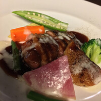 キャラント キャトル - 鴨のロースト木苺ソース