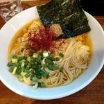 ピリ辛鶏豚卵900円