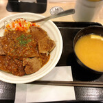 Matsuya - 牛ステーキ丼洋風ガーリックソース 大盛 810円