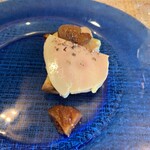 SIZZLE - フォアグラのテリーヌとケークサレ（デザートの代わり） フォアグラがねっとりと美味しい。こういうサービス嬉しいですね。