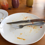 Deli's ケーキ＆コーヒー - ごちそうさま。と、やたら鋭利なナイフ