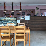 Deli's ケーキ＆コーヒー - キッチンでタマルを作り出すお姉さんの圧倒的な動きに、うまいはずだわ。と思わされたなー