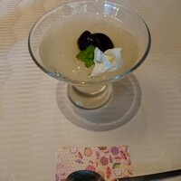 明治の森箕面 音羽山荘 - 懐石のデザート
