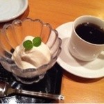 筥崎　こ村 - 白いけれどコーヒー味のブラマンジェ♫おいしい＾＾