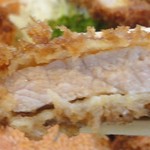 とんかつ 味よし - ロースアップ！