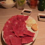 Horumon Yakiniku Hachi - 