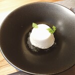 ラ キュイジーヌフランセーズ シキ - 蟹のムース