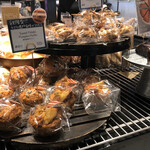 THE CITY BAKERY - 店内│ディスプレイ