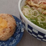 立花うどん - お店ではできない！かしわおにぎりと( ꈍᴗꈍ)