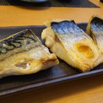 Hotta Shokudou - 焼き魚定食の塩さば。
