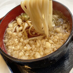 二幸永山 - ツルツルした…乾麺かな？お出汁もフツーちょっとヌルい…