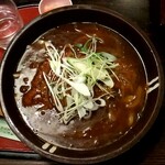 鷹の羽そば処 - マグマのような泡がプクプク