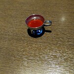 ディ ヴェルデ - オプションの激辛ソース。これがマジで激辛！辛いなんてモンじゃない辛さ