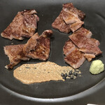 北新地 肉料理 名門 - 