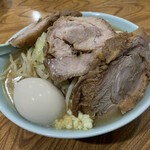 ラーメン すくえ屋 - 国産ブタラーメン、煮たまご、ニンニク少なめ