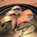 かんじ - サーモンと秋刀魚の押し寿司
