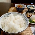 Rhizome - 羽釜で炊かれた極上ご飯