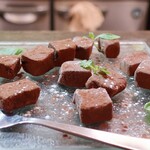 トリワイン ＰＩＫＯＳＨＨＨＵ - いじわる魔女のなまチョコ