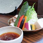 Kiwaminiku Shabuichi - セットの野菜類
