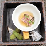 ぼちぼち - つきだし