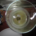 Bistro Panda - シャンパン　なぜか上から撮影してみました。