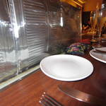 Bistro Panda - 一番奥に着席しましてん。