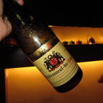 Bistro Panda - ワイン持ち上げ～(1本目)