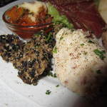 Bistro Panda - 前菜盛り合わせ。サラダとか