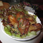 Bistro Panda - 豚バラ肉のカリカリ焼き　ハニーマスタードソース。　これは食欲そそる良い香り。