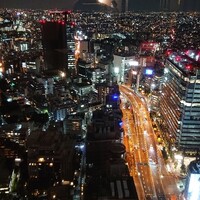 タワーズバー ベロビスト - お会計を済ませ出口から西を見る
                      
                      こっちの方が良いかも