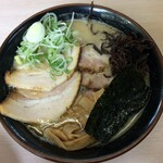 Ramen Shimizu - とんこつ塩ラーメン