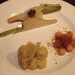 Kafe Ba Mori No Youki - 前菜２　カリフラワー　魚醤、ひよこ豆　からすみ、蕪　アンチョビ