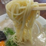 来久軒 - 麺アップ