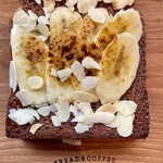 Reburesso - チョコバナナ＆アーモンドトースト