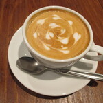 Cafe HORUTA - カフェラテ