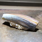 菊鮨 - 小鰭・・握りが美しい。