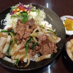 Higetora - 牛肉ニラ丼（大盛）