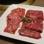 아리랑 야키니쿠 하우스 츠치하시점