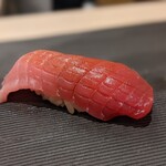 鮨みやもと - マグロ中トロ