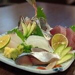 旬魚菜 しら川 - お刺身盛り合わせ