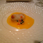 パリの朝市 - ホタテ貝と生うにの温製アロマート　ウイキョウ風味