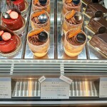 パティスリー アクイユ - 全種類試してみたくなる！シックでエレガントなデザインの本格的なプティガトー（その5）