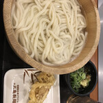 丸亀製麺 - 