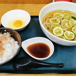 四ツ木製麺所 - すだちうどん冷＆ニャン玉ごはん